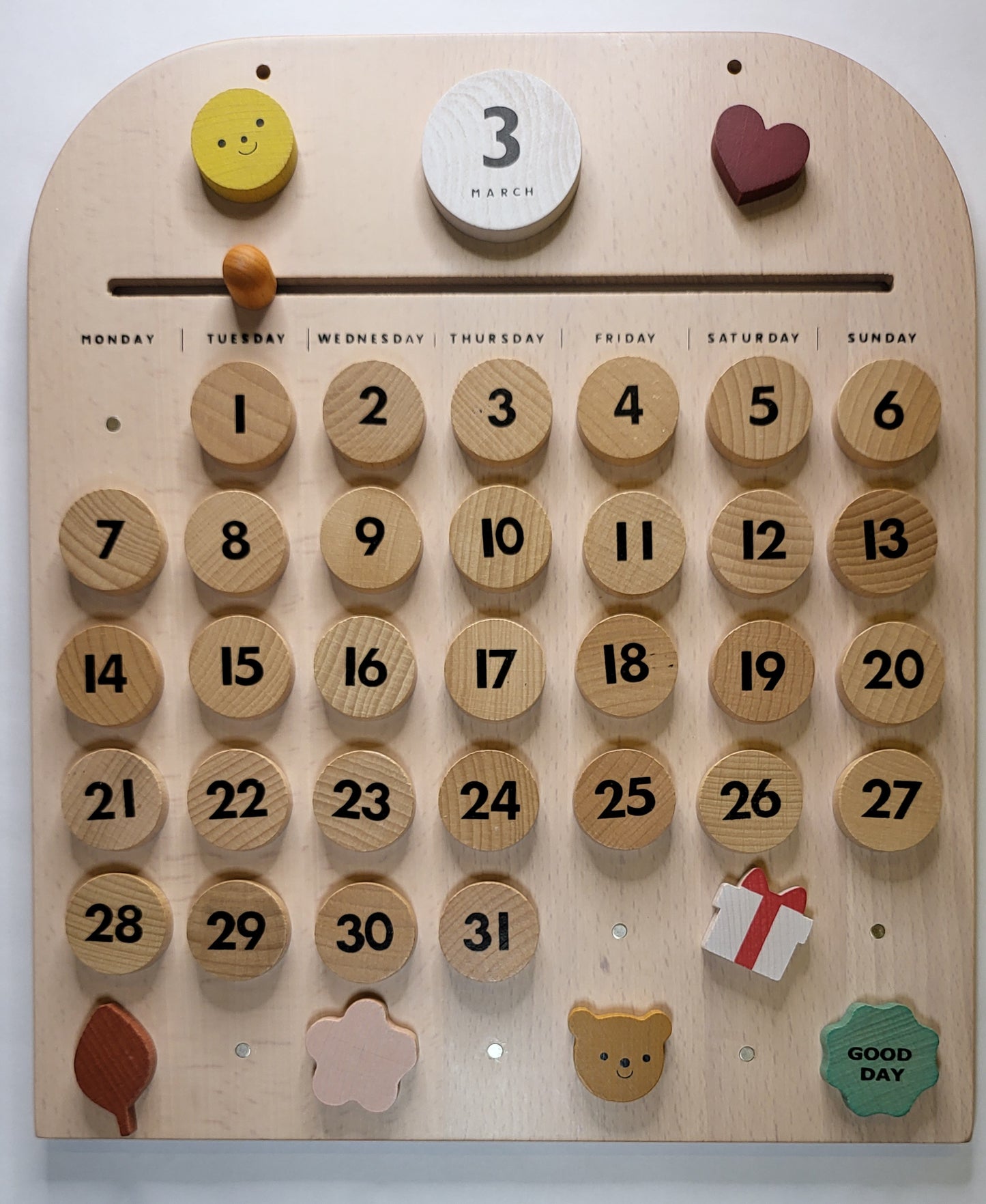 calister calendar board